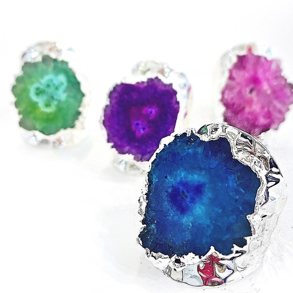 Jewelry - COLORFUL GEODE STATEMENT RING